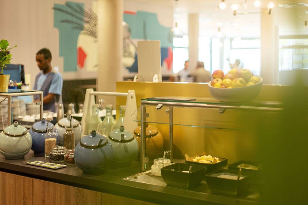 Holiday Inn - The Niu, Mesh Stuttgart Messe By Ihg Estugarda Restaurante foto